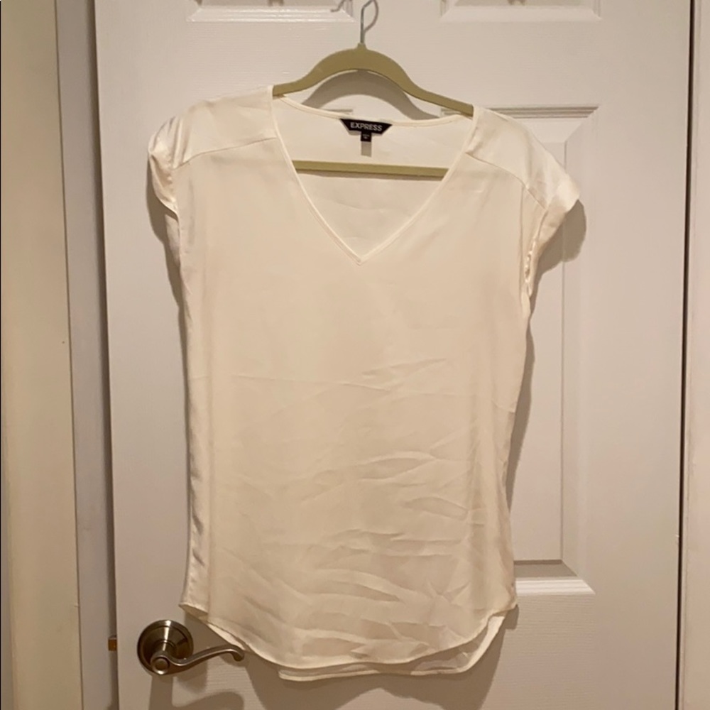 Express white short sleeve blouse